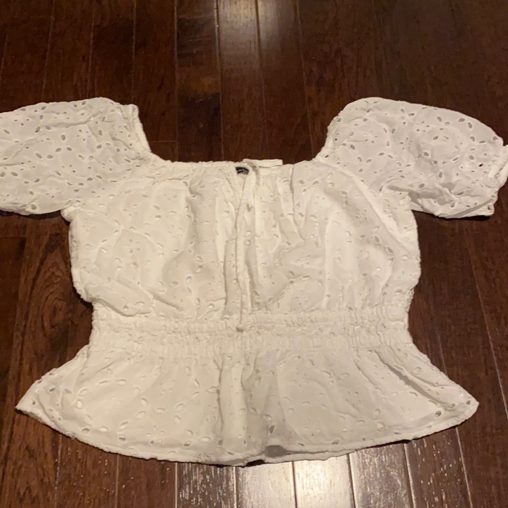 Abercrombie Off the Shoulder lace Blouse